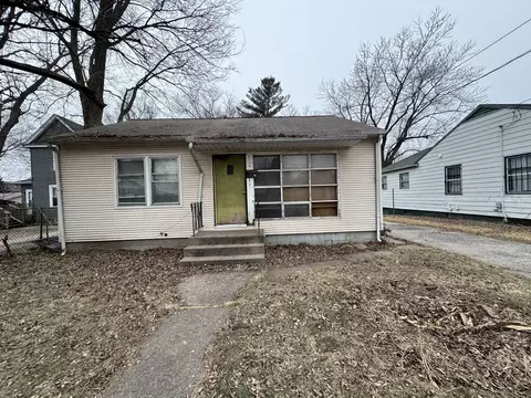 2714 9th St, Rock Island, IL 61201