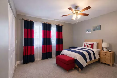 Bedroom - 751 Garth Rd, Wheeling, IL 60090 photo 6 of 8
