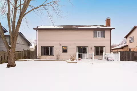 Exterior - 751 Garth Rd, Wheeling, IL 60090 photo 2 of 2