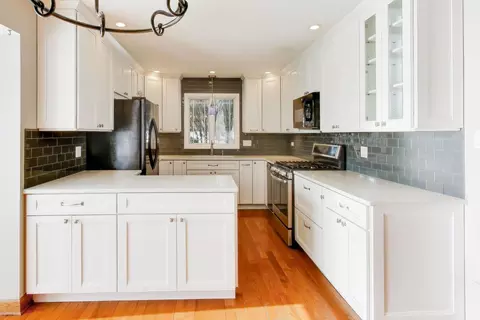 16 W671 89th Pl, Willowbrook, IL 60527 photo 5