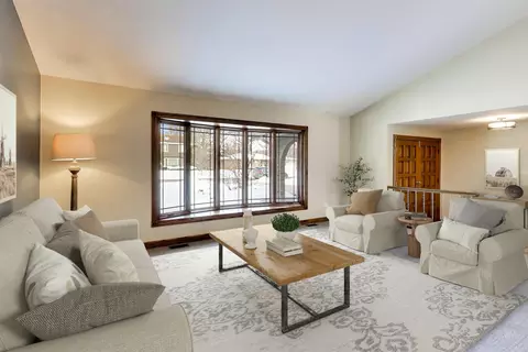 16 W671 89th Pl, Willowbrook, IL 60527 photo 2