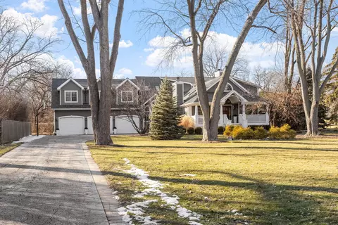 4 S728 Karns Rd, Naperville, IL 60563