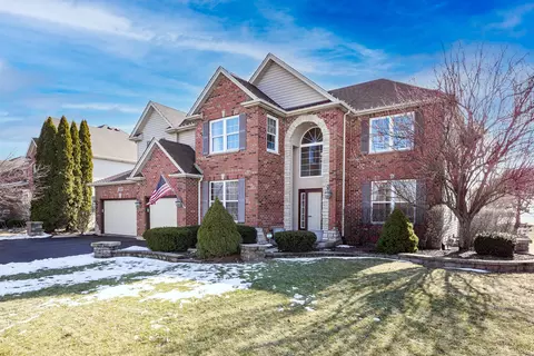 Exterior - 13456 Skyline Dr, Plainfield, IL 60585 photo 2 of 7