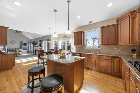 Kitchen - 13456 Skyline Dr, Plainfield, IL 60585 photo 5 of 6