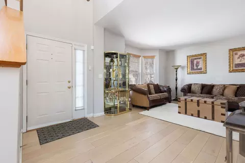 Entry Way - Undisclosed, Aurora, IL 60503 photo 1 of 1