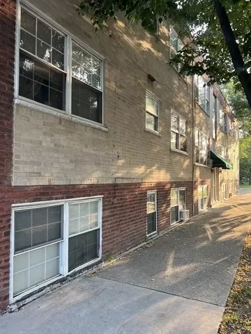 5205 W Drummond Pl #1, Chicago, IL 60639
