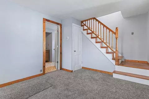 Living - 541 4th Ave, Aurora, IL 60505 photo 1 of 2