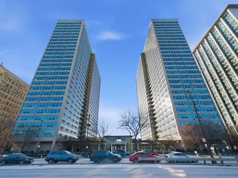 3550 N Lake Shore Dr #908, Chicago, IL 60657