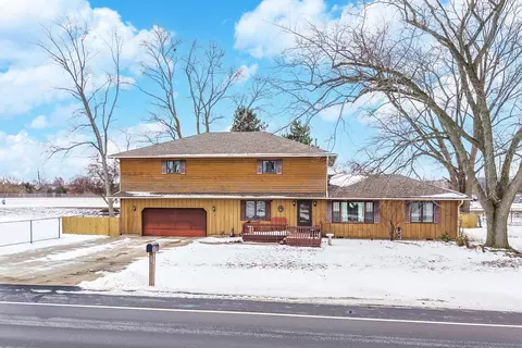 1202 4h Park Rd, Pontiac, IL 61764