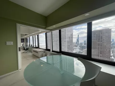 Dining - 175 E Delaware Pl #4723, Chicago, IL 60611 photo 2 of 2