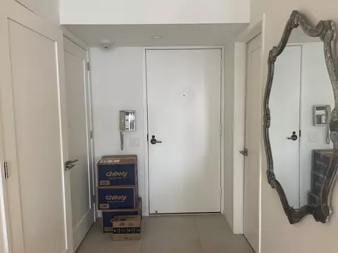 Entry Way - 175 E Delaware Pl #4723, Chicago, IL 60611 photo 1 of 1