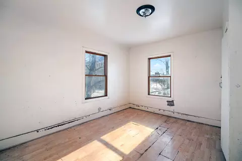 Bedroom - 1288 E Oak St, Kankakee, IL 60901 photo 2 of 4