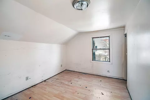 Bedroom - 1288 E Oak St, Kankakee, IL 60901 photo 3 of 4
