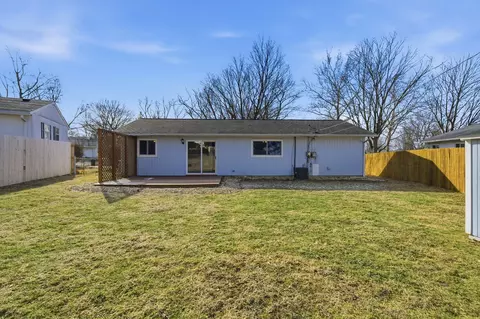Exterior - 1714 Arrowhead Dr, Bloomington, IL 61704 photo 3 of 7
