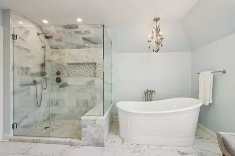 Bath - 846 Wagner Rd, Glenview, IL 60025 photo 4 of 6
