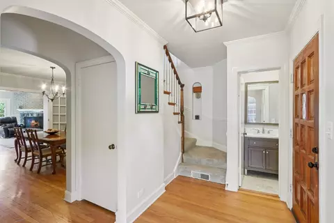 Entry Way - 846 Wagner Rd, Glenview, IL 60025 photo 1 of 1