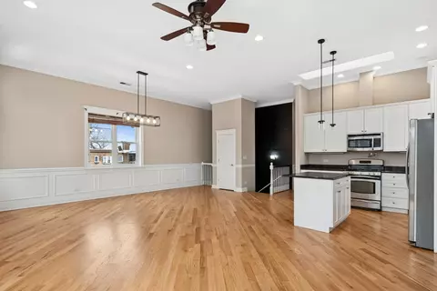 Living - Undisclosed, Chicago, IL 60645 photo 5 of 5
