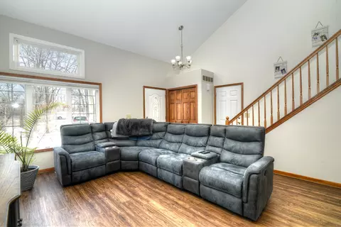 Other - 107 S River Rd, Mchenry, IL 60051 photo 2 of 8