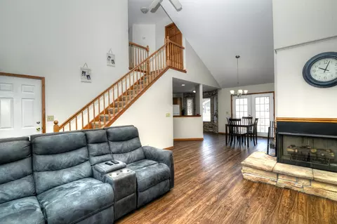 Other - 107 S River Rd, Mchenry, IL 60051 photo 1 of 8