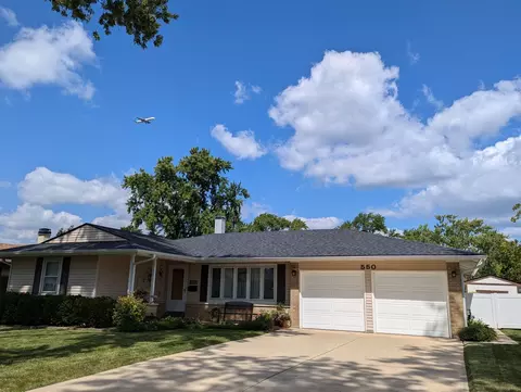 550 Pinewood Dr, Elk Grove Village, IL 60007