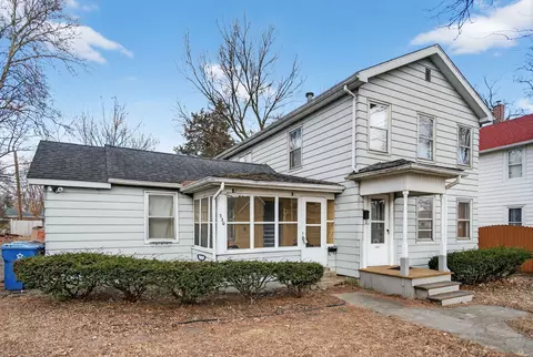Exterior - 530 E Main St, Morris, IL 60450 photo 2 of 10