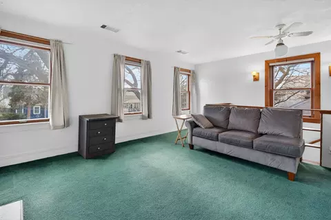 Living - 530 E Main St, Morris, IL 60450 photo 5 of 6
