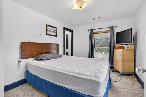 Bedroom - 530 E Main St, Morris, IL 60450 photo 5 of 6