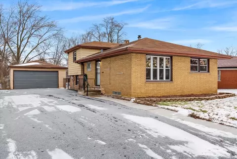 34 E 159th St, South Holland, IL 60473