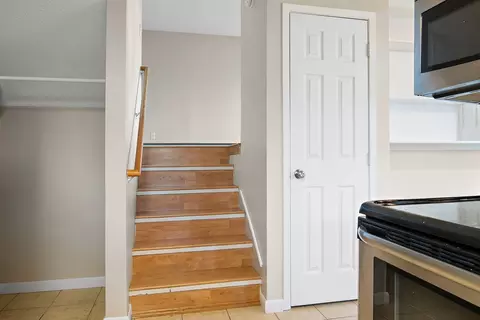 Entry Way - 101 N Orr Dr #1, Normal, IL 61761 photo 3 of 7
