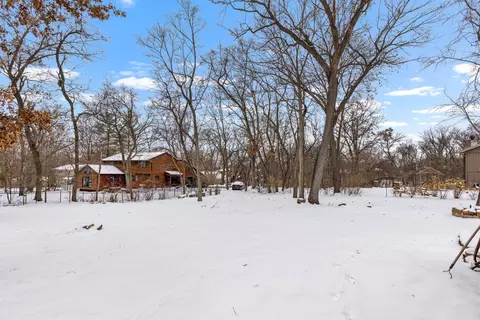 Exterior - 11738 Southgate Rd, Roscoe, IL 61073 photo 6 of 6