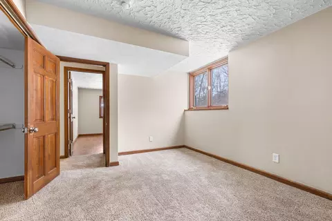 Bedroom - 11738 Southgate Rd, Roscoe, IL 61073 photo 6 of 6