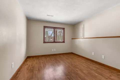 Bedroom - 11738 Southgate Rd, Roscoe, IL 61073 photo 5 of 6