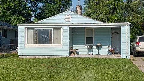 1524 N Summit Ave, Decatur, IL 62526