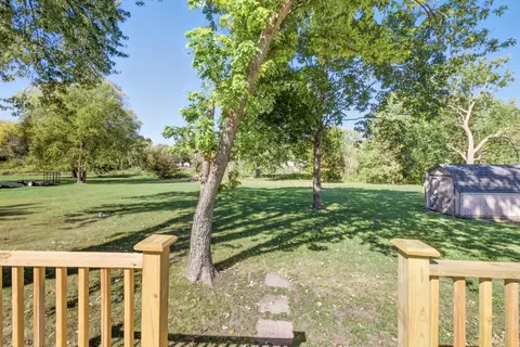 Exterior - 19 Brookside Ln, Bristol, IL 60512 photo 4 of 8