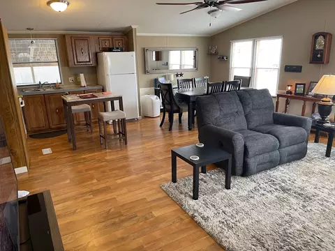 605 Pine St #18, Normal, IL 61761 photo 6