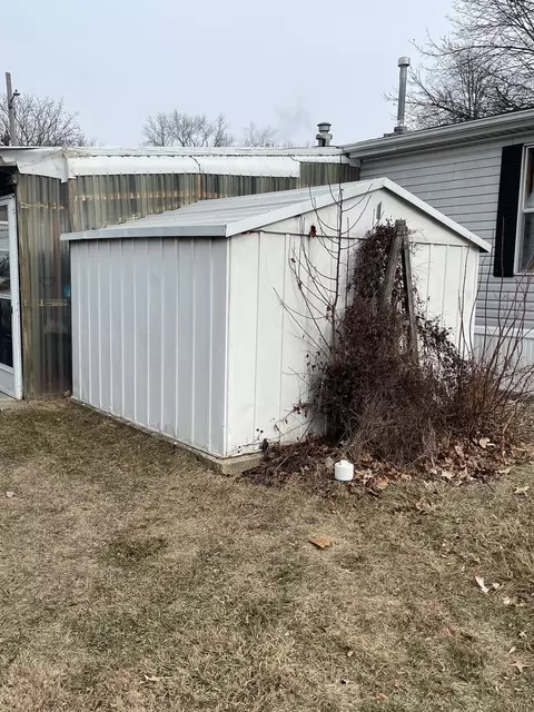 605 Pine St #18, Normal, IL 61761 photo 25
