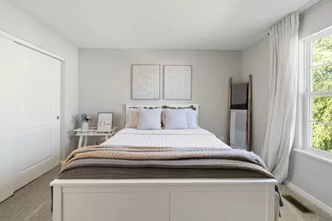 Bedroom - 25220 W Zoumar Dr, Plainfield, IL 60586 photo 7 of 10