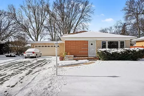 12748 S Westgate Dr, Palos Heights, IL 60463