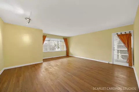 Living - 110 Travers Ave, Wheaton, IL 60187 photo 1 of 2