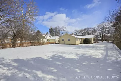 Exterior - 110 Travers Ave, Wheaton, IL 60187 photo 3 of 4
