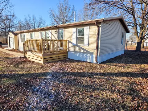 1060 W 5th St, Flora, IL 62839 photo 67