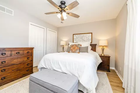 Bedroom - 610 W Wegner Rd, Mchenry, IL 60051 photo 3 of 4
