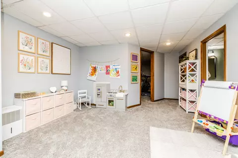 Other - 610 W Wegner Rd, Mchenry, IL 60051 photo 5 of 10