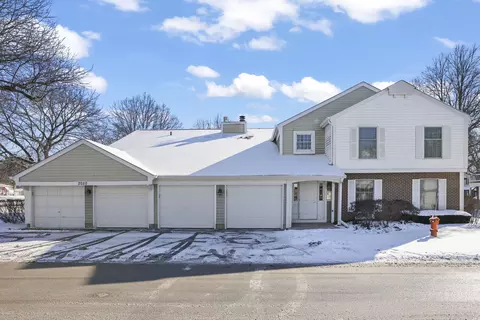 2050 Lancaster Cir #201D, Naperville, IL 60565