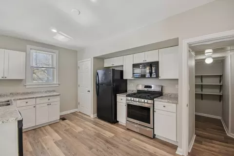 Kitchen - 458 West Ave, Morris, IL 60450 photo 1 of 1