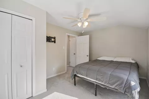 Bedroom - 458 West Ave, Morris, IL 60450 photo 4 of 4