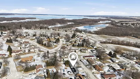 View/Area - 302 Baker St, Fulton, IL 61252 photo 3 of 6