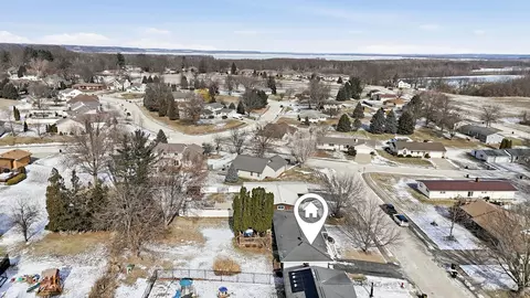 View/Area - 302 Baker St, Fulton, IL 61252 photo 1 of 6