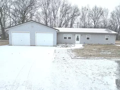 8750 N Brehm Ln, Belle Rive, IL 62810