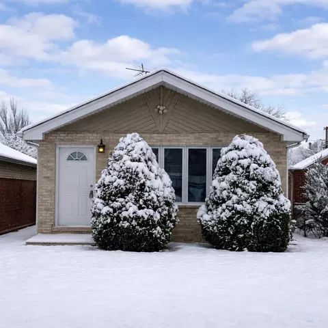 4805 S Latrobe Ave, Chicago, IL 60638